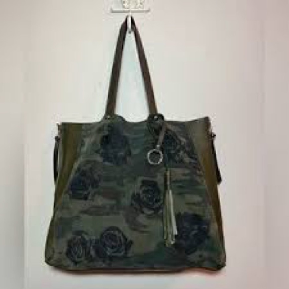 Sanctuary Rose Print Suede Genuine Green Pebbled Leather Fringe Tassel Tote Bag - Picture 2 of 3